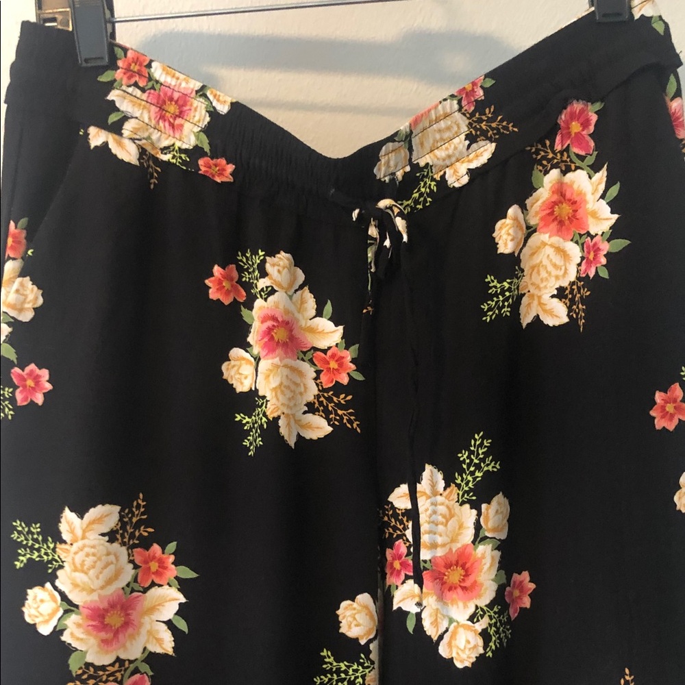 Loft Pant - Picture 2 of 4